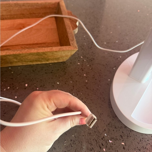 LED Vanity Mirror with Touch Control - Picture 4 of 6